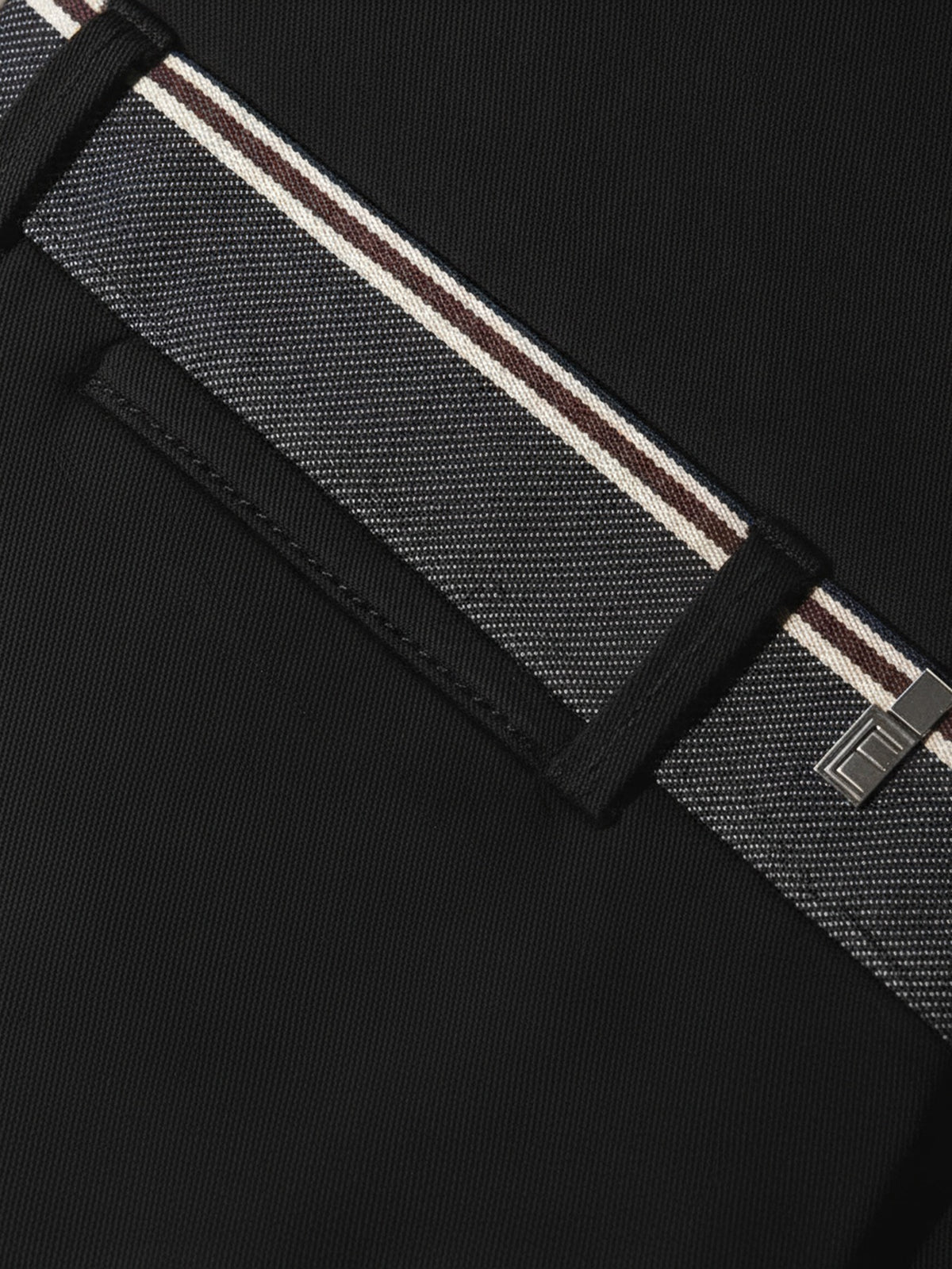 Slimfit trousers