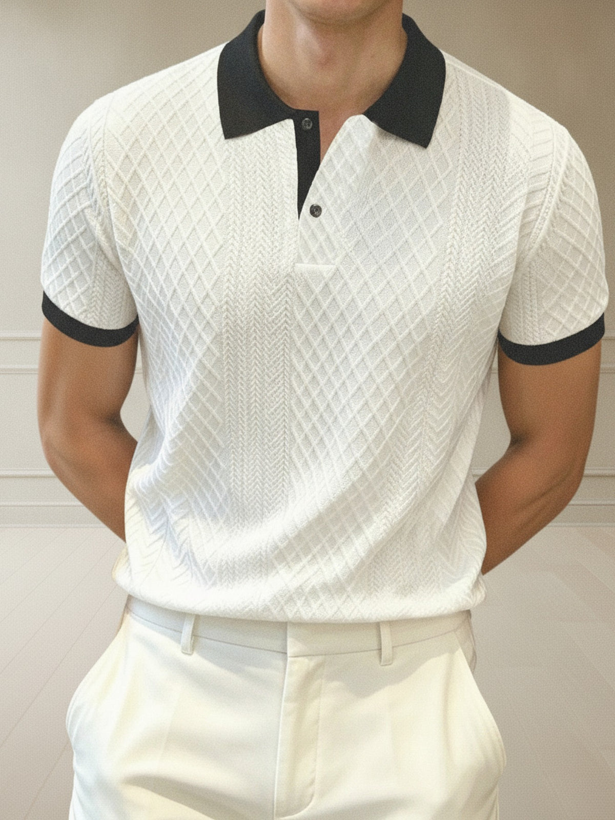 Contrast-collar jacquard polo